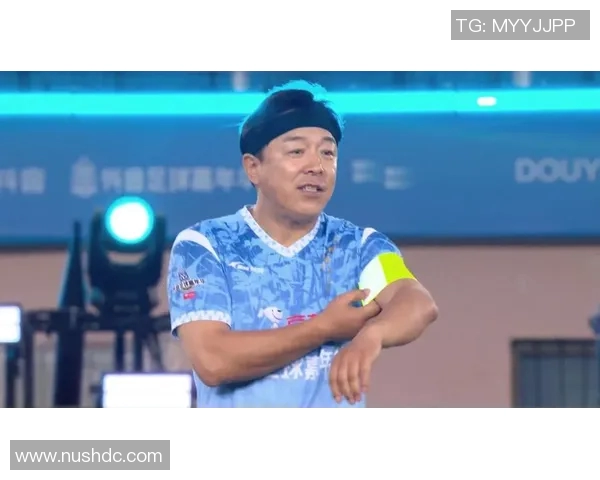 足球明星黄渤的成长历程与辉煌成就全解析